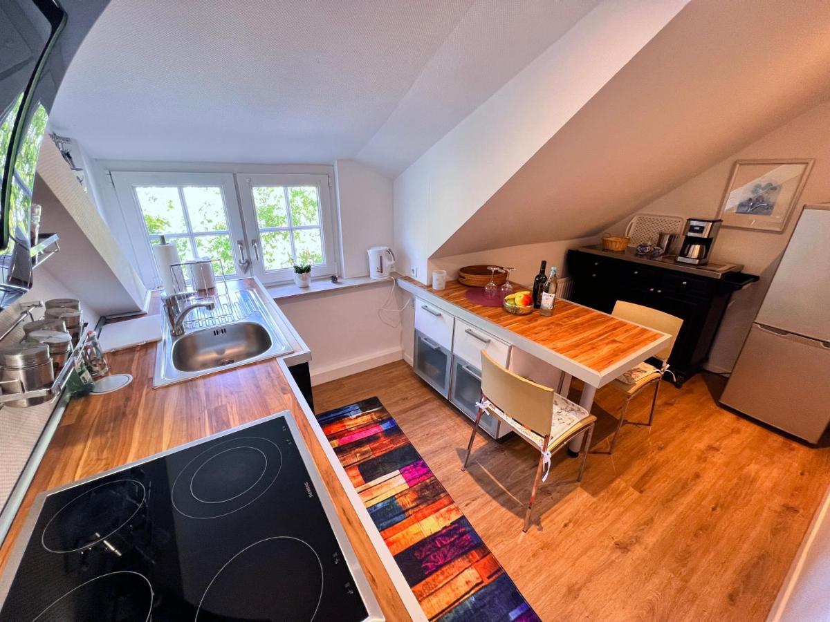 Am Park Apartment *